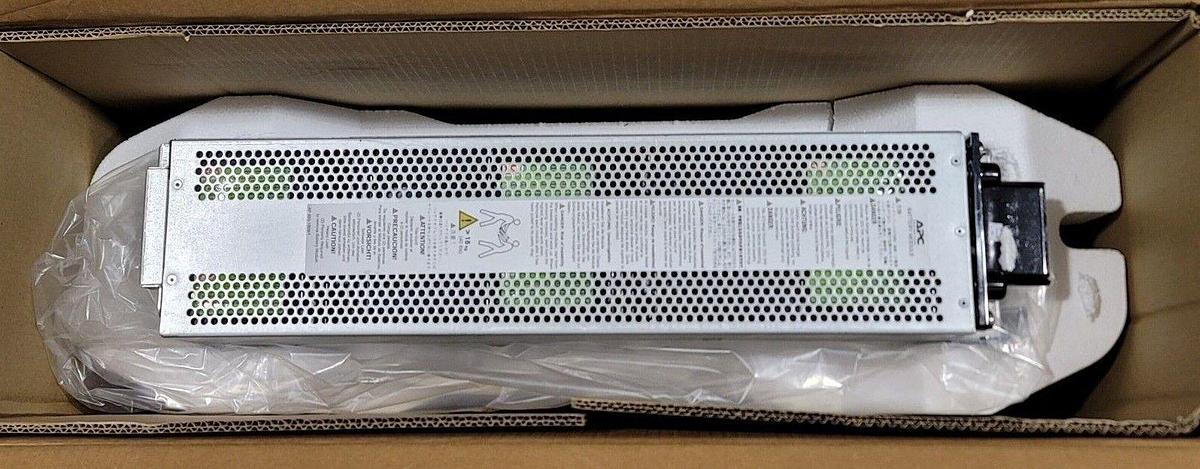 Used USED SCHNEIDER ELECTRIC APC SYBT5 SYM RT 4-16kVA BM BATTERY MODULE