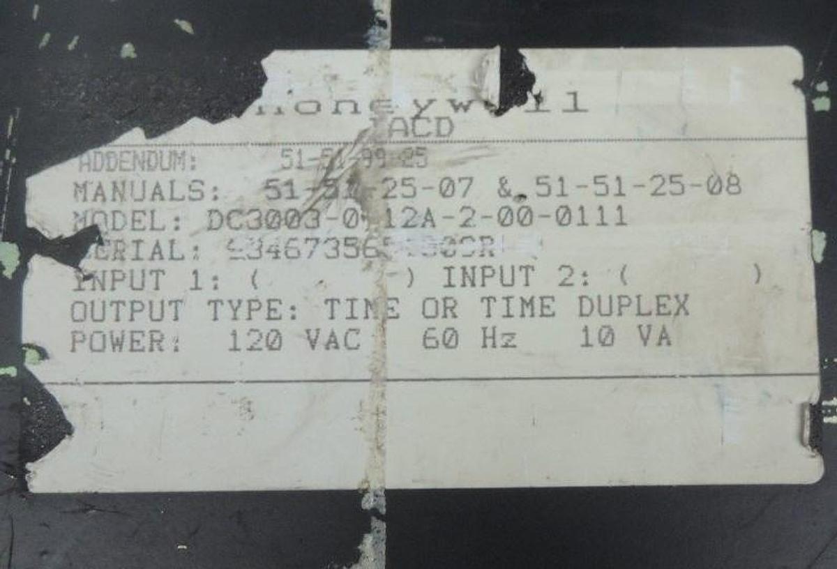 Used HONEYWELL DC3003-0-12A-2-00-0111 TEMPERATURE CONTROLLER UDC-3000 DC3003