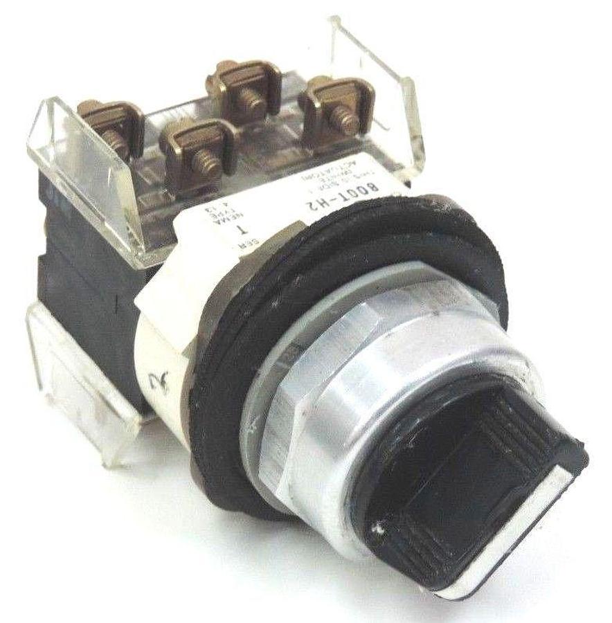 Used ALLEN BRADLEY 800T-H2 SELECTOR SWITCH SER. T W/ 800T-XA SER. D CONTACT BLOCK