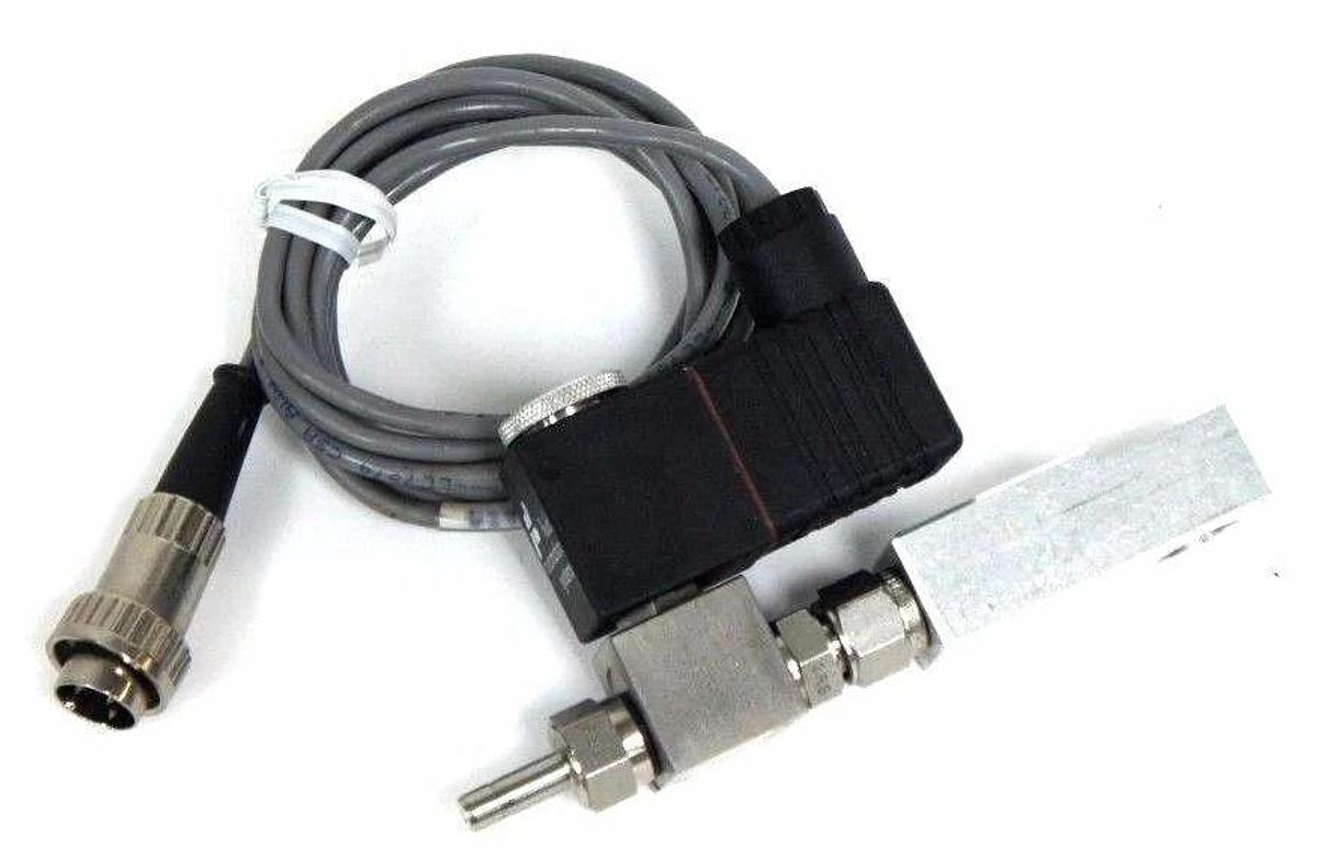 Used NORGREN 09-211-103 MINI SOLENOID VALVE W/ SWAGELOK-316 LPT FITTINGS