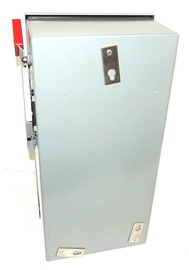 Used NEW IN BOX GENERAL ELECTRIC THR3361JCL HEAVY DUTY SAFETY SWITCH 600VAC 30A