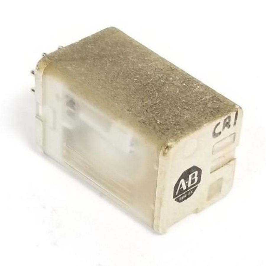 Used ALLEN BRADLEY 700-HA32A1 RELAY 120V SER. A 700HA32A1