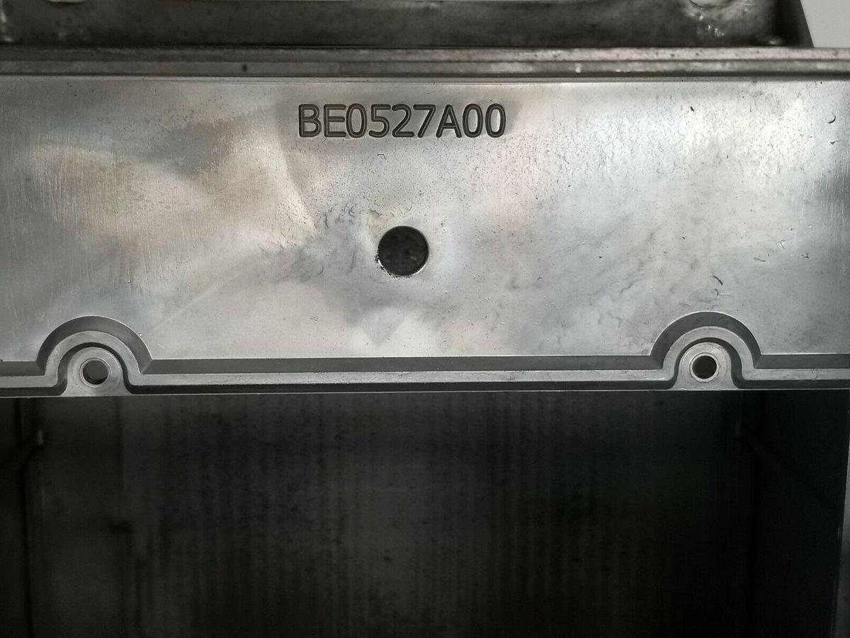 Used BALDOR DRIVES CAT. NO. VS1SP420-1B DRIVE HOUSING IN2018A10 H2 (HOUSING ONLY)