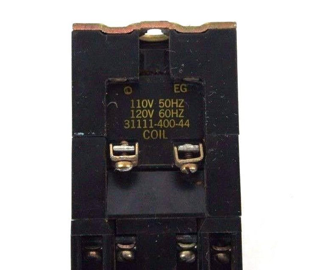 Used SQUARE D 8501 L0-40 CONTROL RELAY TYPE L0-40 W/ 31111-400-44 COIL 110-120V