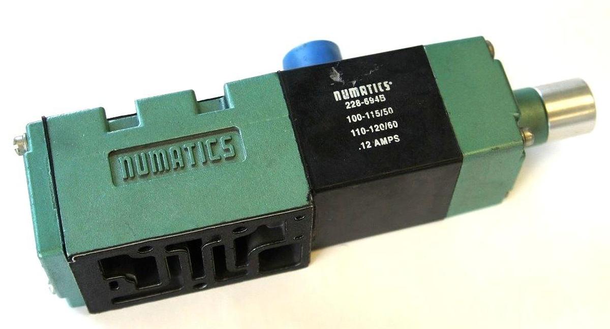 Used NUMATICS 152SA4002011B30 SOLENOID VALVE 0.11AMP WITH 228-694B COIL 0.12 AMP