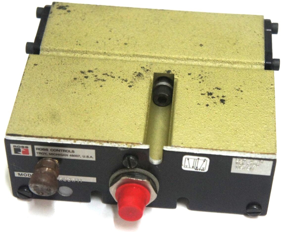 Used NEW ROSS CONTROLS 8076C3311 PILOT VALVE 5/2 125 SPR RET SGLCHRY