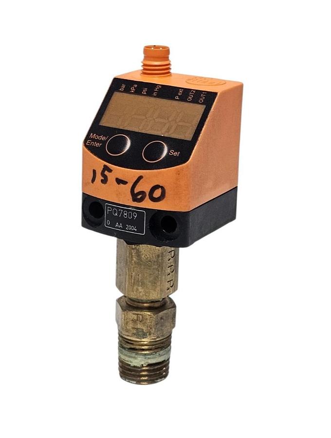 Used IFM PQ7809 PRESSURE SENSOR 18 TO 32V DC 4-DIGIT DISPLAY