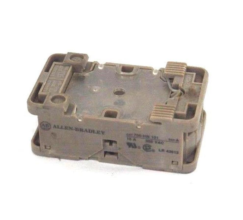 Used ALLEN BRADLEY 700-HN101 SER. A RELAY SOCKET 11-PIN, 700HN101, 10A, 380V