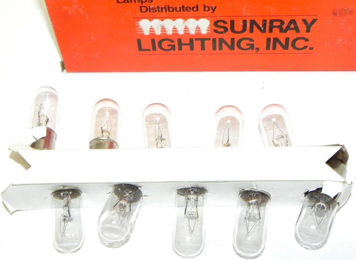 Used BOX OF 10 NEW SUNRAY LIGHTING 7C7/G-120V-I LAMPS