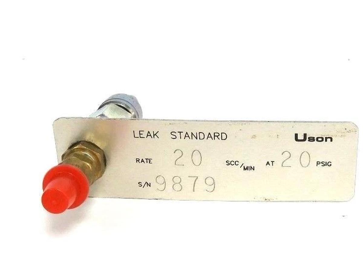 Used USON GAGE #9879 CALIBRATED LEAK MASTER RATE: 20SCC/MIN @ 20 PSIG