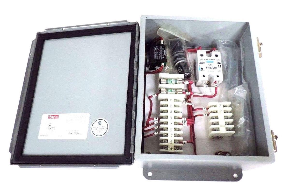 Used NEW MOORFEED CORP. 441026 CONTROL PANEL A-1008CH ENCLOSURE