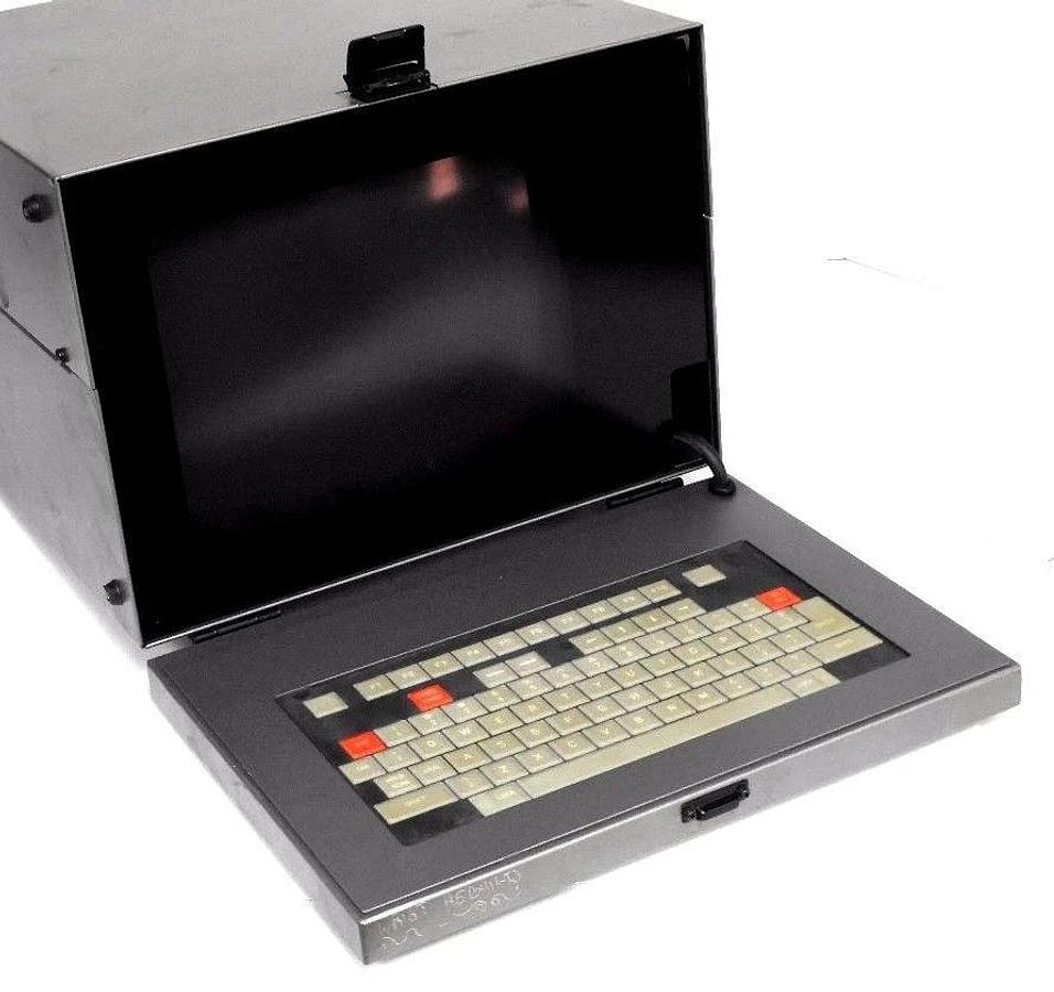 Used FANUC ROBOTICS A13B-0144-B001 PROGRAMMING TERMINAL A13B0144B001