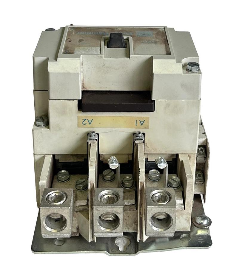 Used CUTLER-HAMMER CE15SN3 SER. A1 3-PHASE FREEDOM CONTACTOR 1891-3 440/480V COIL