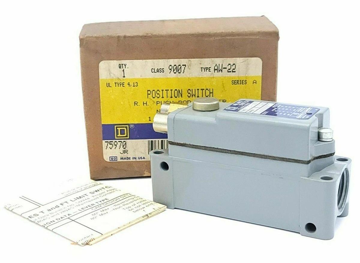Used (2) NIB SQUARE D 9007-AW-22 POSITION SWITCHES R.H PUSH ROD PLUNGER 9007AW22