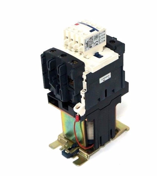 Used NEW TELEMECANIQUE LC1DREQ3831G4 CONTACTOR LC1 D80, LP1 D8011 W/ LADN22
