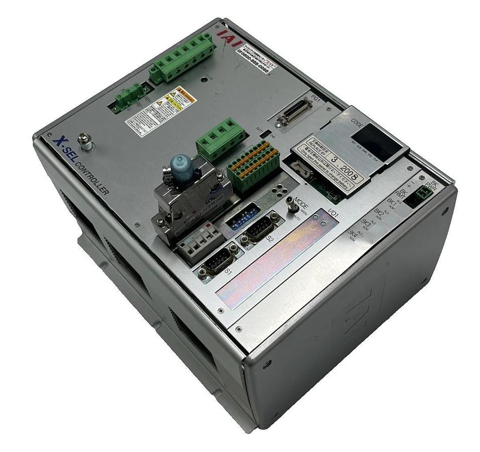 Used IAI Corporation XSEL-Q-1-60A-DV-E-EEE-0-3 Multi-Axis Controller