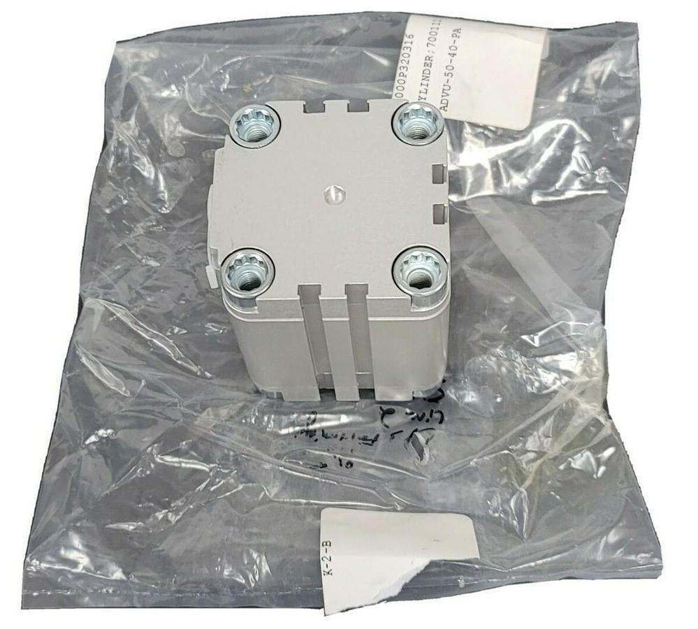 NEW FESTO ADVU-50-40-P-A COMPACT CYLINDER 156555 PMAX. 10 BAR