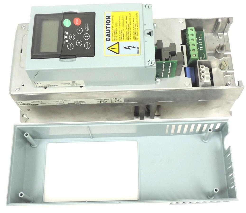 Used EATON CUTLER-HAMMER SVX007A1-4A1B1 DRIVE PU TYPE: PX0016411B CU TYPE: CVA1