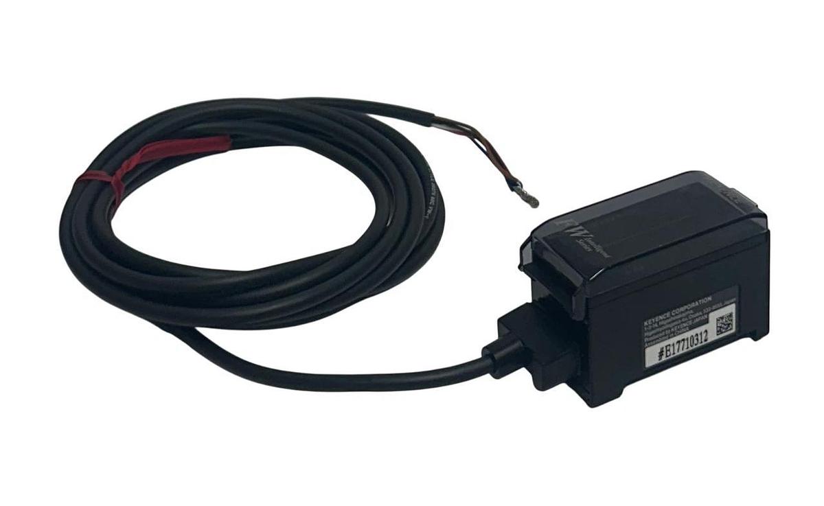 KEYENCE FW-V20P / FWV20P Intelligent Series AMPLIFIER PNP SENSOR 24VDC NSMP