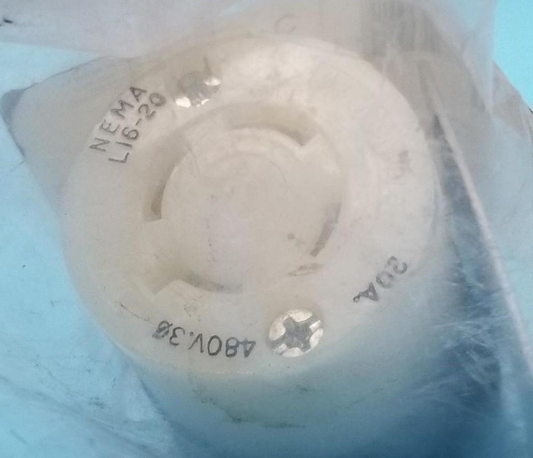 NEW HUBBELL HBLL1620C TWIST-LOCK CONNECTOR 20A, 3-POLE, 4-WIRE