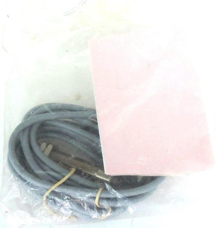 Used NEW VEEDER ROOT 651210-701 INDUCTIVE PROXIMITY SWITCH 651210701