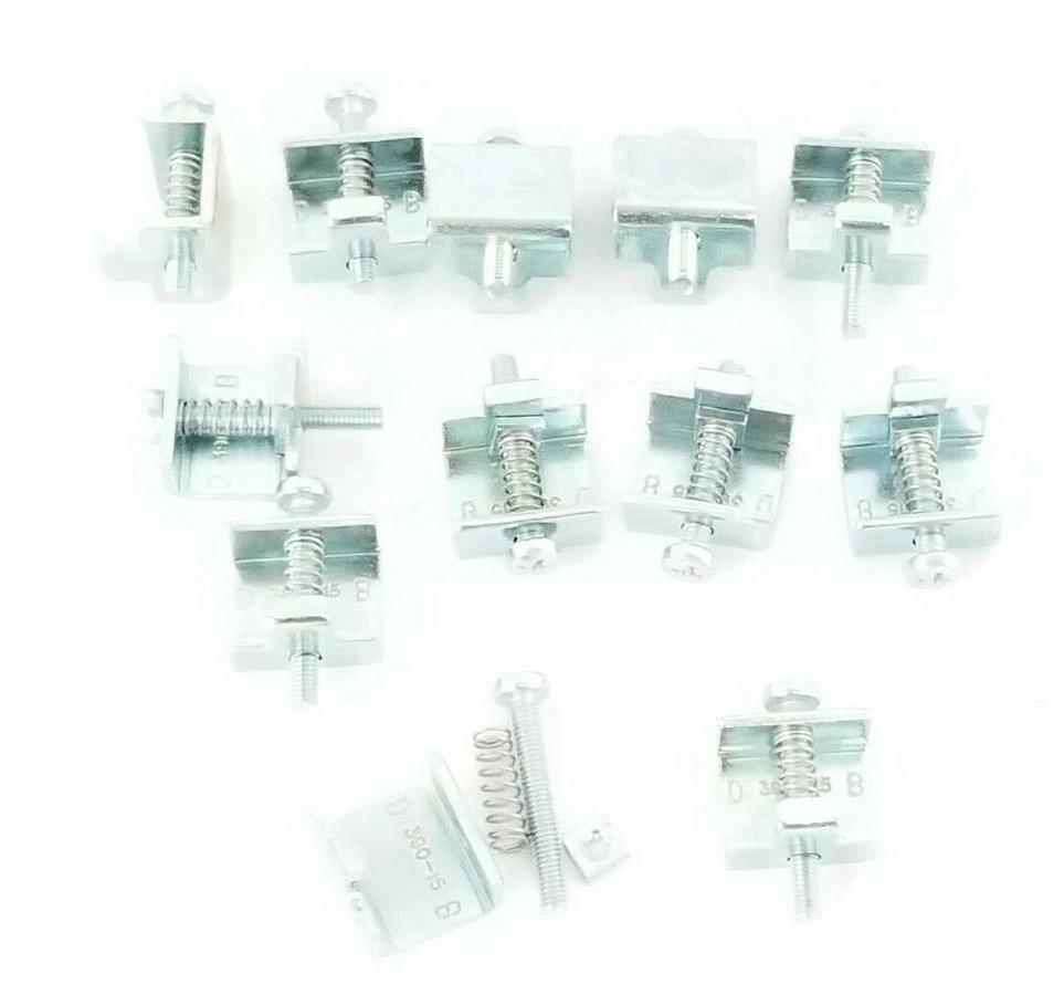 LOT OF 10 GENERIC 2AFE0-GEF0-9001 MOUNTING CLIPS 390-15