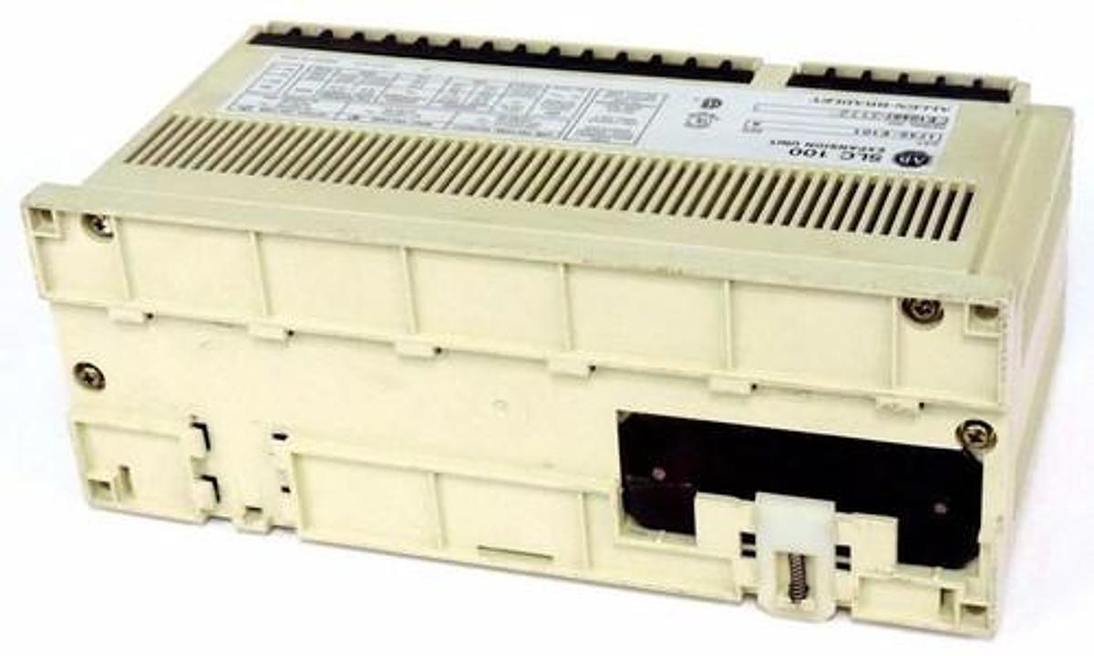Used ALLEN BRADLEY 1745-E101 EXPANSION UNIT SER A SLC 100 1745E101