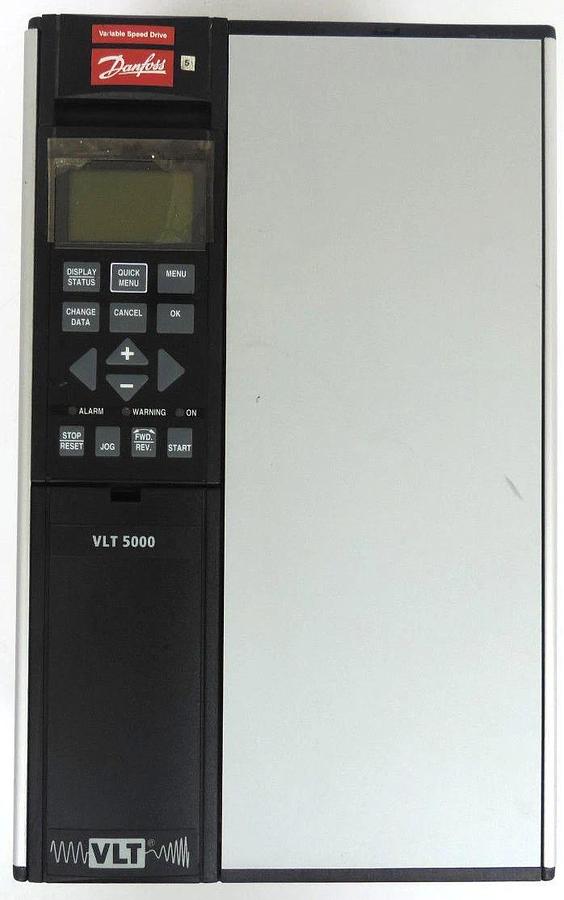 Used DANFOSS VLT 5004 DRIVE 2.2KW/3HP 9.5A, VLT5004PT2CN1STR0DLF20A00 5000 SERIES