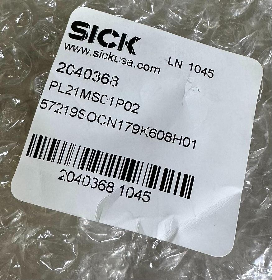 Used NEW SICK PL21MS01P02 / 2040368 REFLECTOR MOUNT