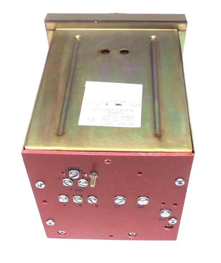 Used REPAIRED HONEYWELL R7355B 1001 3 DIALATROL CONTROLLER 120V, 50/60HZ, 12VA