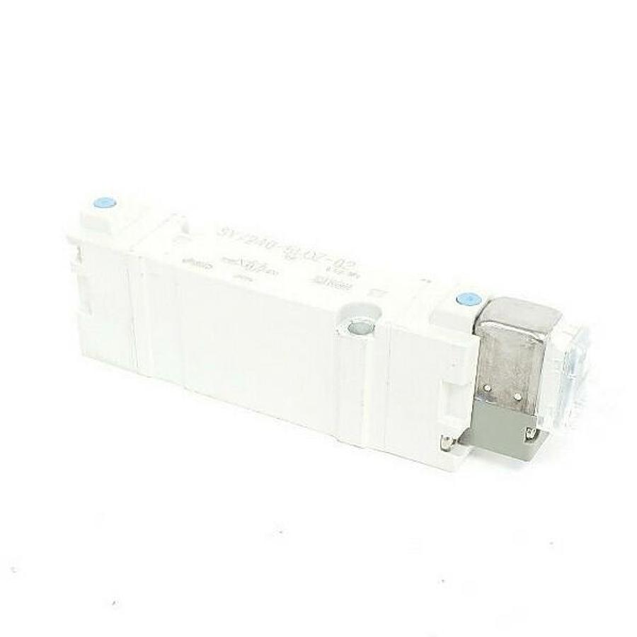 Used SMC SY7240-5LOZ-02 DOUBLE SOLENOID VALVE SY72405LOZ02