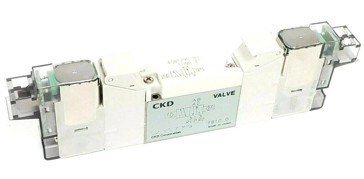 Used NIB CKD 4GB129R-00-E0NH-3 PILOT CONTROL VALVE DC24V 4GB129R00E0NH3