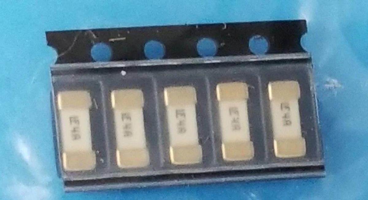 Used LOT OF 5 NEW DIGI-KEY 0451004.MRL FUSES 4A 125V FAST NANO2 SMD F2586CT-ND