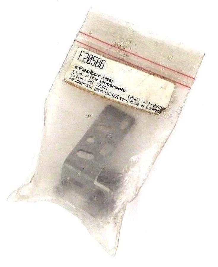 Used NIB IFM EFECTOR E20586 ANGLE BRACKET ASSEMBLY
