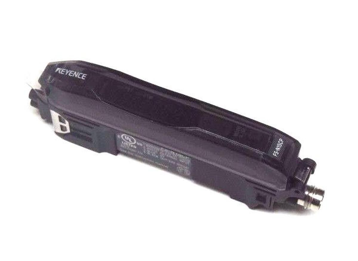 Used KEYENCE FS-N15CP DIGITAL FIBER OPTIC AMPLIFIER FSN15CP