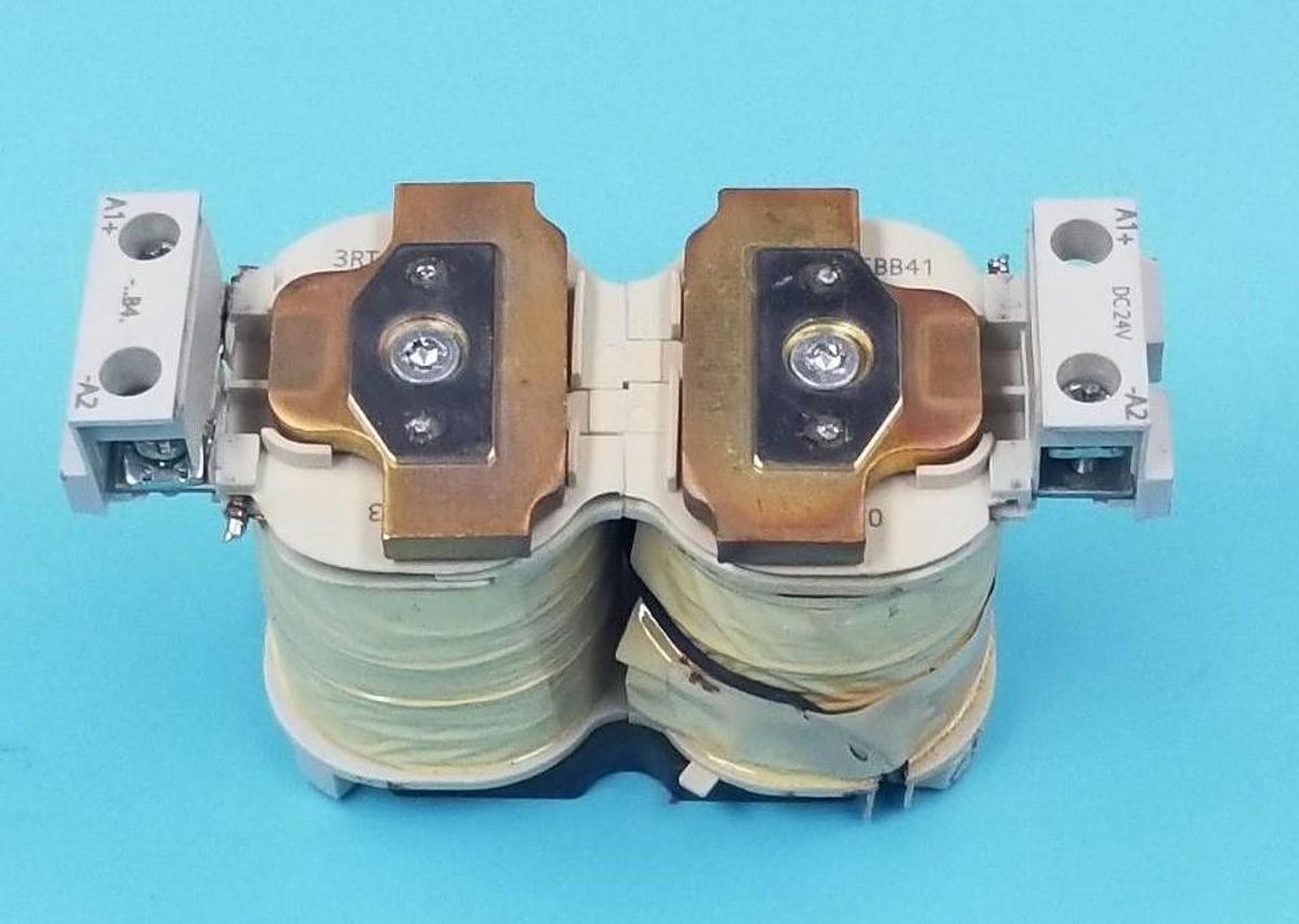 Used SIEMENS 3RT1934-5BB41 DC COIL 24VDC, 3RT19345BB41