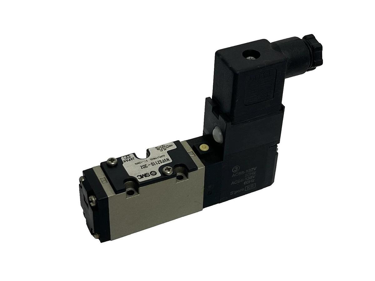 Used Lot of 4 SMC NVFS2110-3DZ Solenoid Valve 110V 5-Port VFS2000 Series , Used