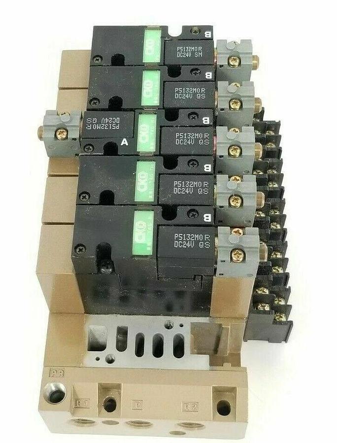 Used CKD 022001 MANIFOLD BLOCK W/ (5) 4L219 & (1) 4L229 SOLENOID VALVES, P5132M0R
