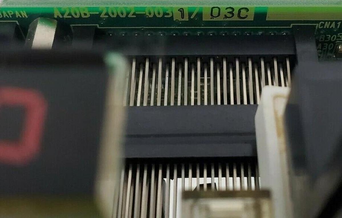 Used FANUC A20B-2002-0041-04C PC BOARD A20B-2002-0041-04 W/ A20B-2002-0031/03C BOARD
