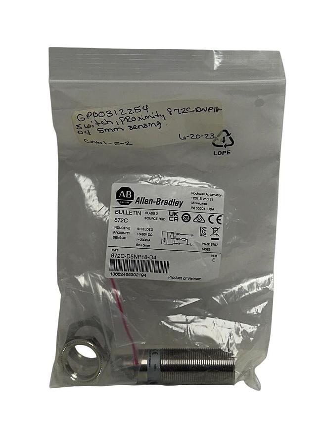 ALLEN BRADLEY 872C-D5NP18-D4 /E BULLETIN 872C INDUCTIVE PROXIMITY SENSOR NSMP