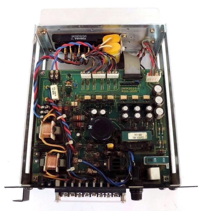 Used TOSHIBA RA DRIVER RAD12-2009S DRIVE 200/220VAC 50/60HZ MOTOR RA12M-500W