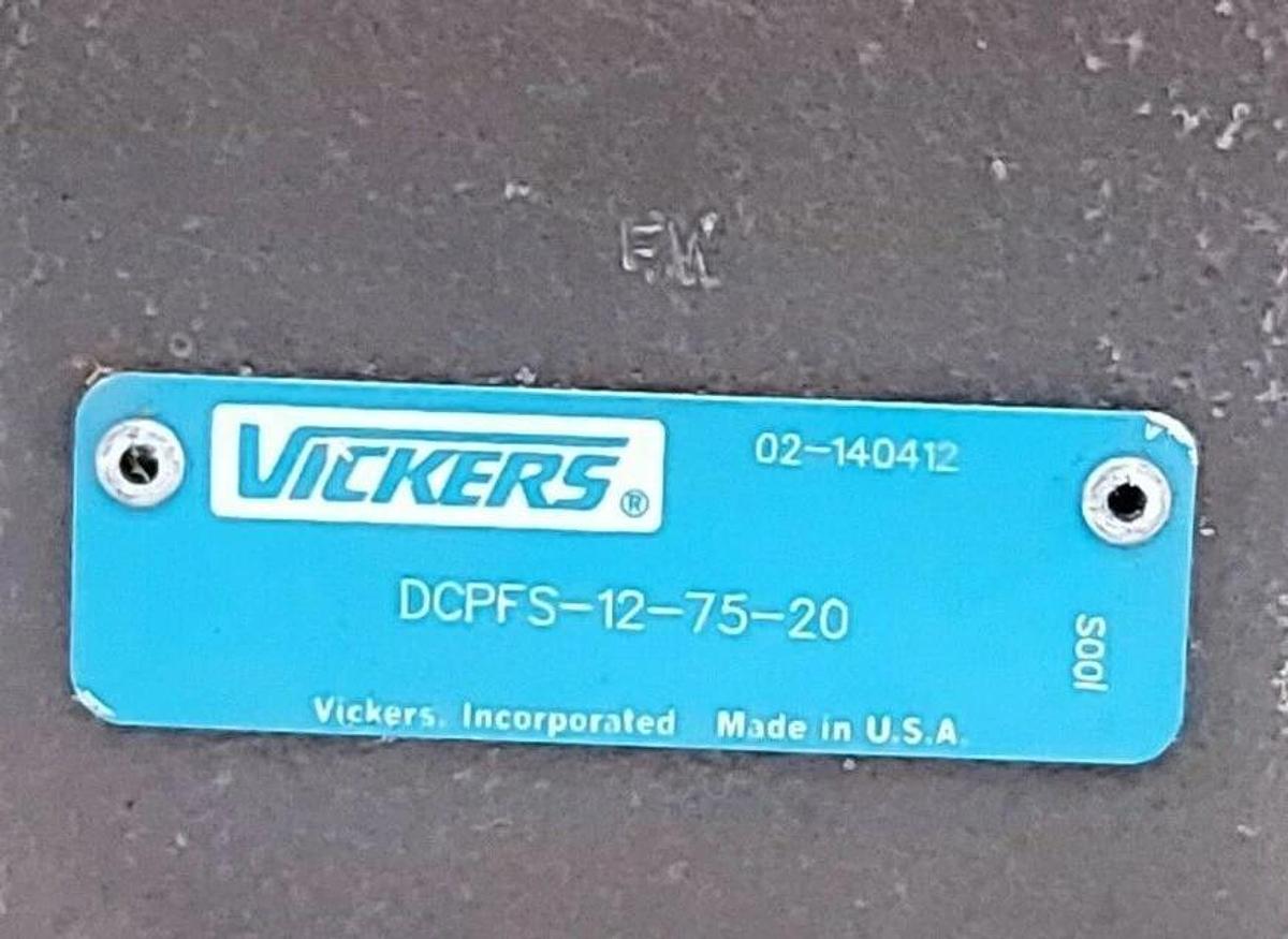 NEW VICKERS 02-140412 VALVE DCPFS-12-75-20 02140412