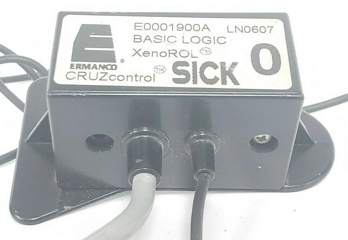 Used SICK OPTIC E0001900A BASIC LOGIC XENOROL PHOTOELECTRIC SENSOR (DAMAGED)