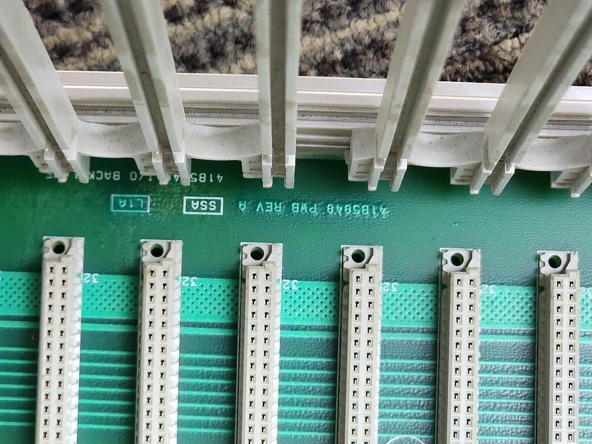 Used EMERSON FISHER ROSEMOUNT CP6701X1-DA3 RACK 17-SLOT I/O FILE ASSEMBLY