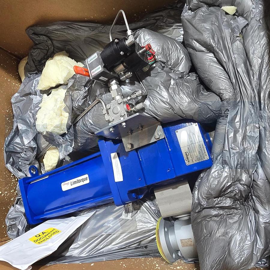 FLOWSERVE LPC-10A-166B-SR02 Limitorque Scotch Yoke Valve Actuator 2" Valve NSMP