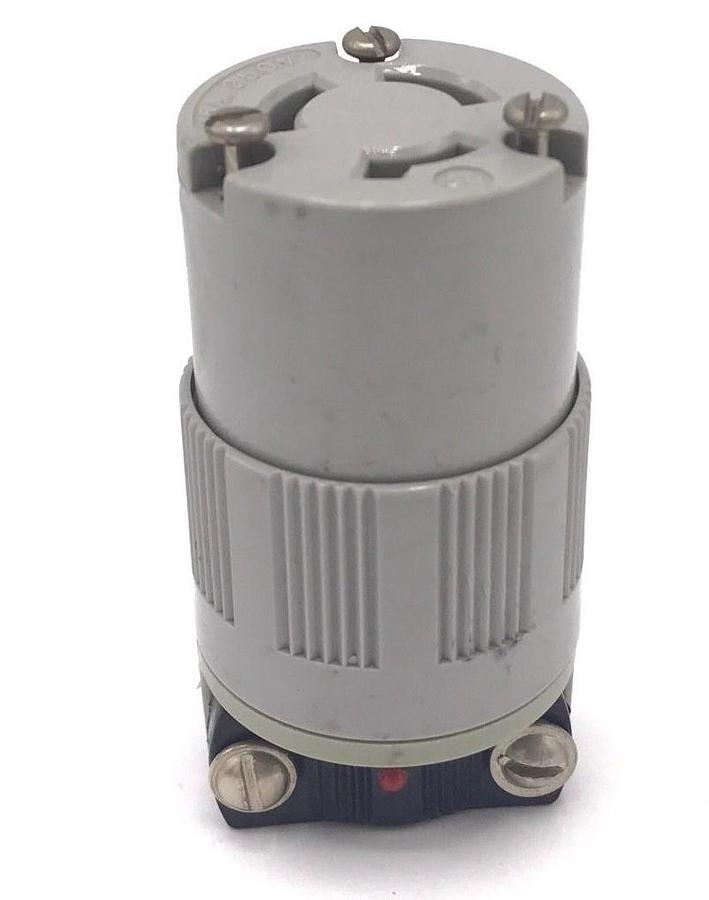 Used LOT OF 2 ARROW HART 15A, 250V TWIST LOCK RECEPTACLES