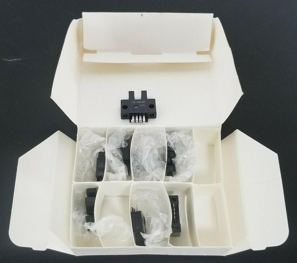 Used LOT OF 8 NEW OMRON EESX670P PHOTOELECTRIC SENSOR EE-SX670P