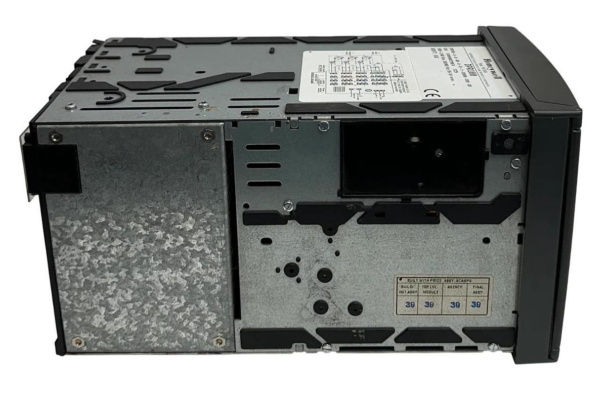 Used For Parts HONEYWELL DM106-0-B-00-0-R-1-00000-000-00 RECORDER 100-240VAC DPR100