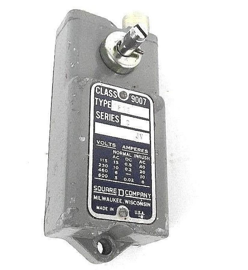 Used SQUARE D 9007-AF12 LIMIT SWITCH 9007AF12, SER. C