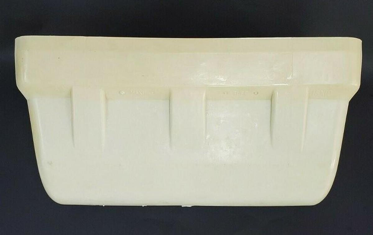 Used NEW MAXI-LIFT INC. 18x10 MAXI TUFF AA BUCKET